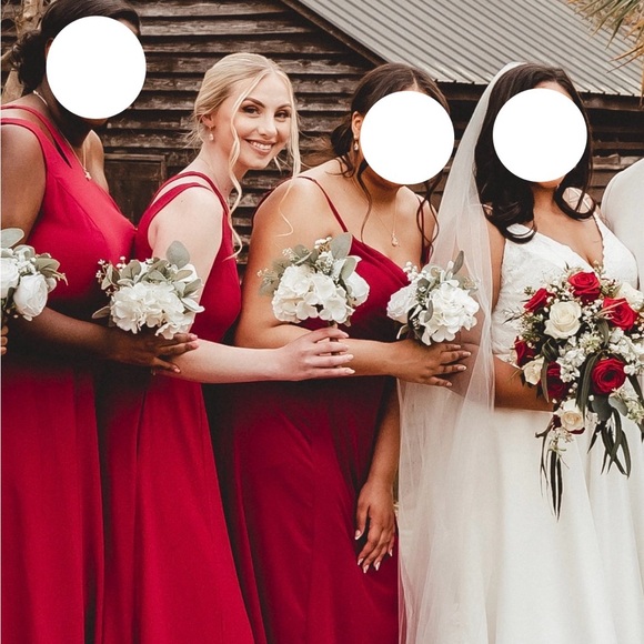 David’s Bridal Sz 6 Unaltered “Apple” Bridesmaid Dress - Picture 3 of 5